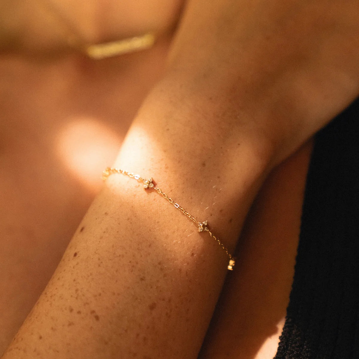 By Rouge Velvor - Four-Leaf Clover Bracelet Charm - Timeless Lucky Accessory
