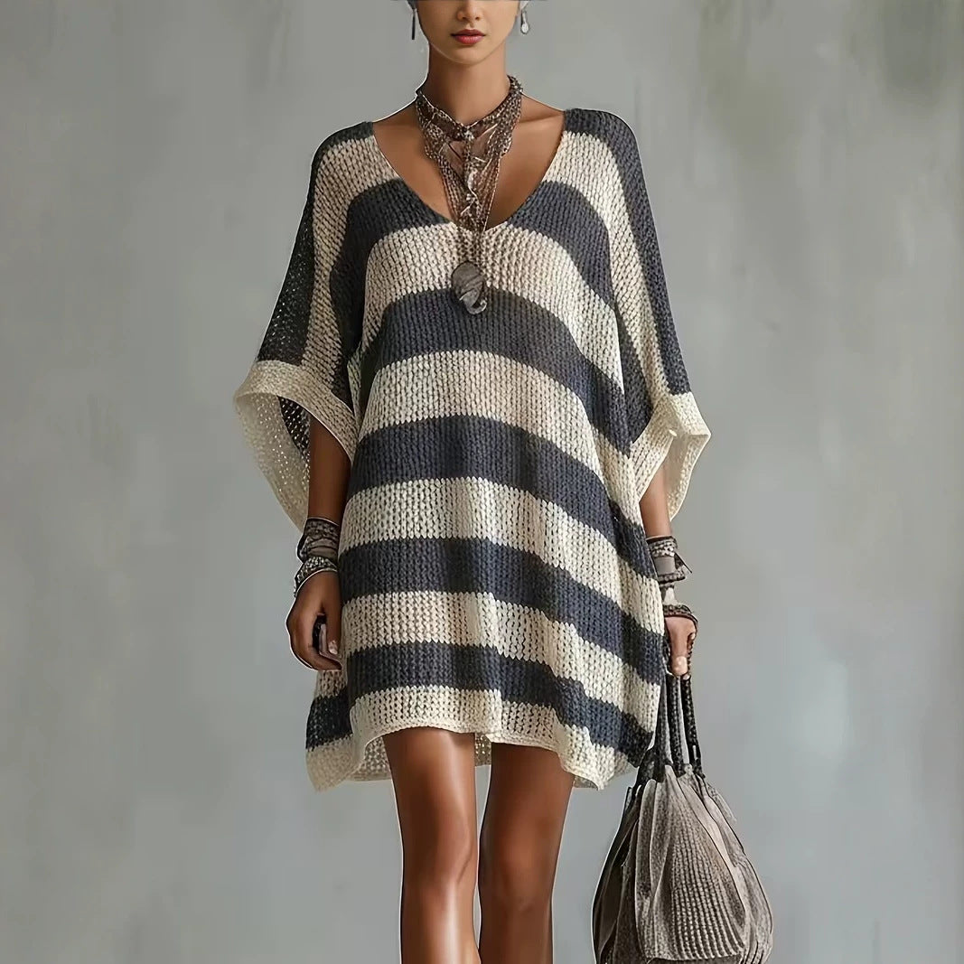 Plus-Size Knit Sweater With A V-Neck Puff Sleeves And A Color-Block Design Relaxed Fit